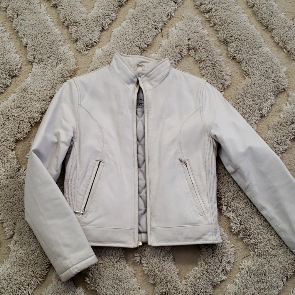 Never worn Wilsons White Leather Jacket, Size XS